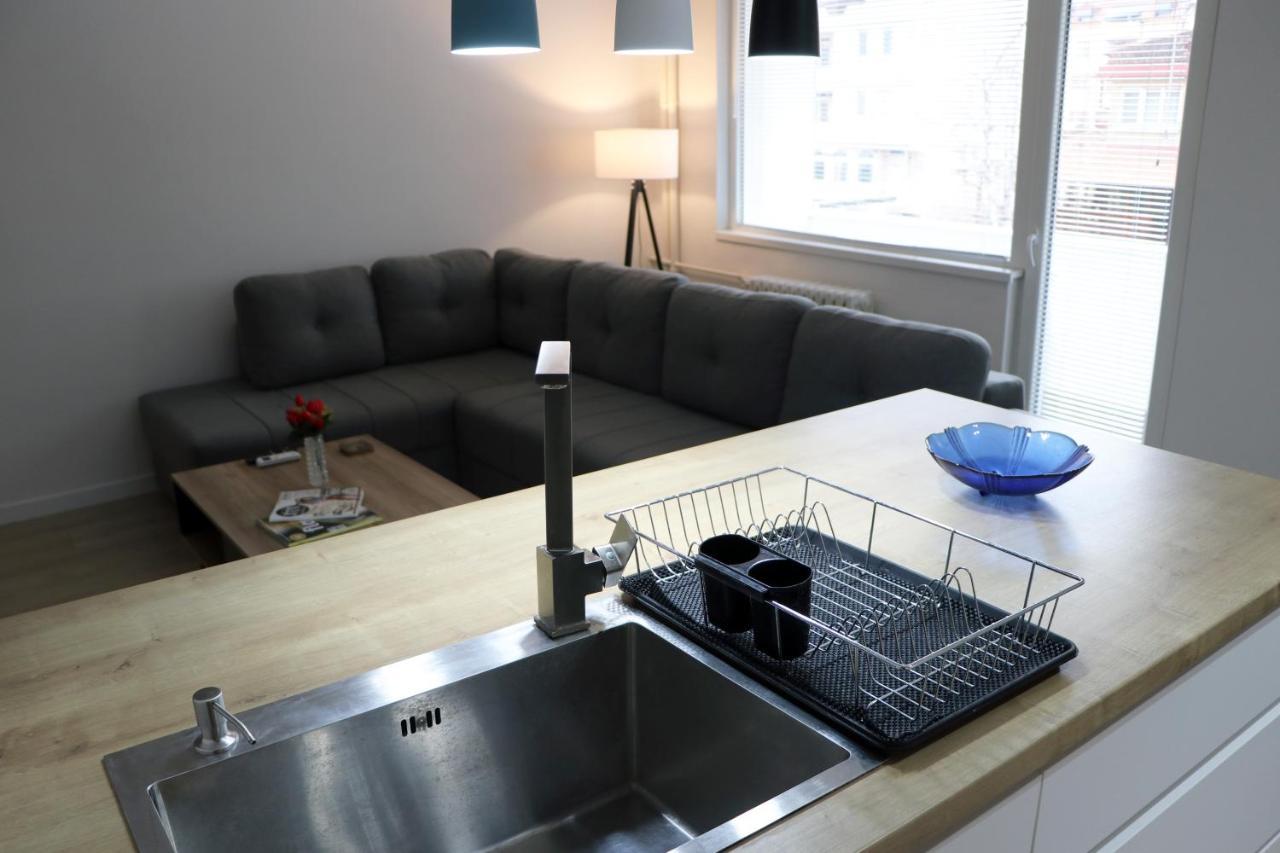 Spacious Modern Apartment Kisela Voda Szkopje Kültér fotó