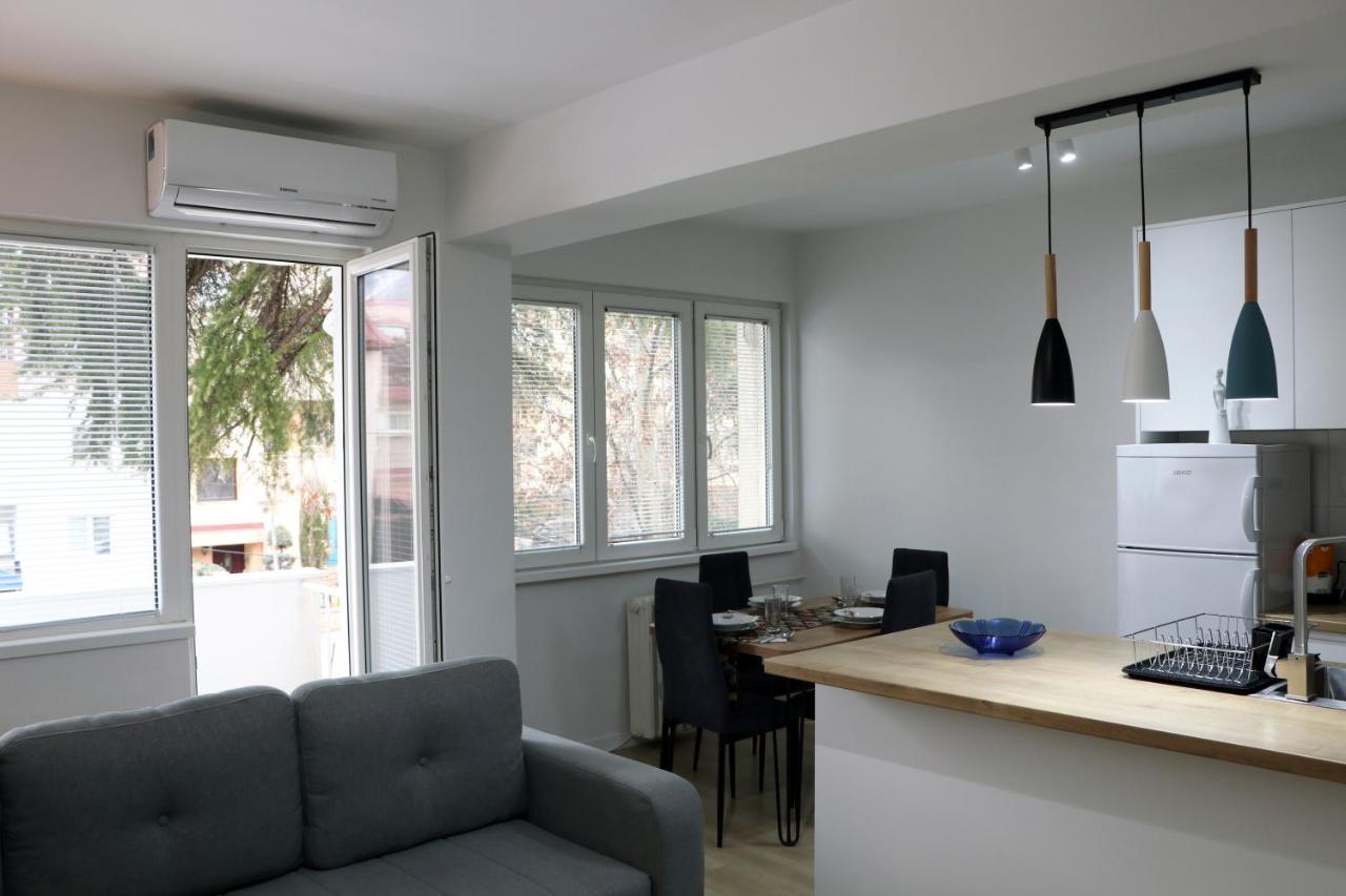Spacious Modern Apartment Kisela Voda Szkopje Kültér fotó